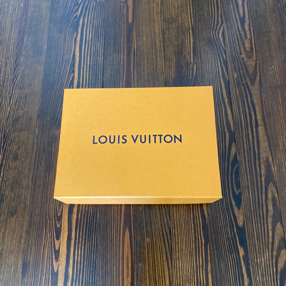 Authentic Louis Vuitton, large empty box. Excellent condition.